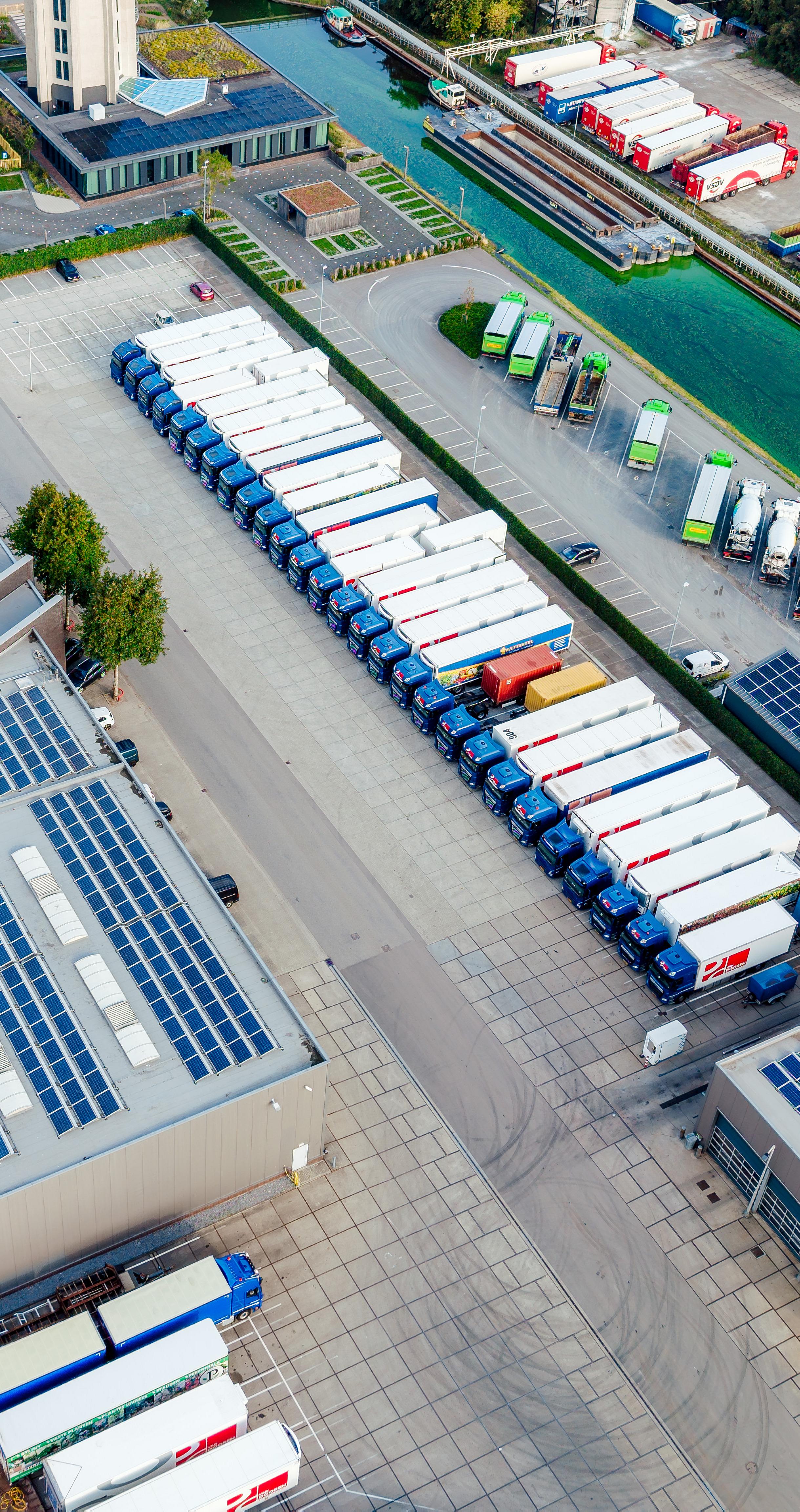 dji 20250919202952 0052 d lilian fotografie van dooren transport drone fotografie hillegom 2025 09 20 bewerkt.jpg?1774529696&focus=57.62 50