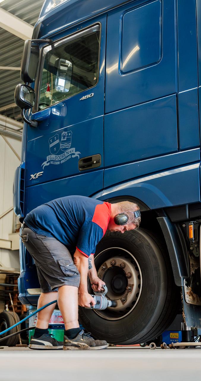 3830 lilian fotografie van dooren transport hillegom fotoshoot 2025 09 19 bewerkt.jpg?1774529669&focus=48.50 79