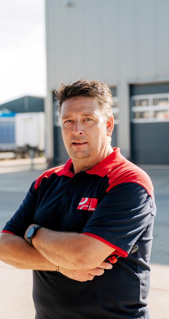 5158 lilian fotografie van dooren transport hillegom fotoshoot 2025 09 19 bewerkt.jpg?1774529660&focus=57.48 45