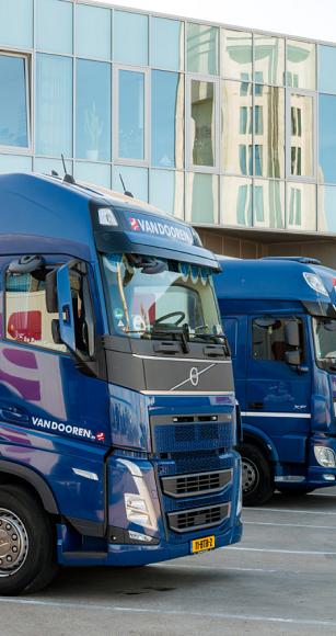 25 4809 lilian fotografie van dooren transport hillegom fotoshoot 2025 09 19 bewerkt(1).jpg?1774529596&focus=67.68 85