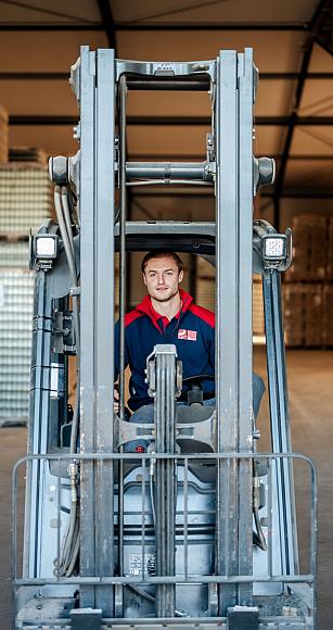 35 2419 lilian fotografie van dooren logistics lisse fotoshoot 2025 09 19 bewerkt