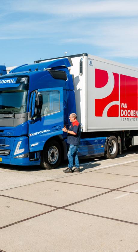 4748 lilian fotografie van dooren transport hillegom fotoshoot 2025 09 19 bewerkt(1)