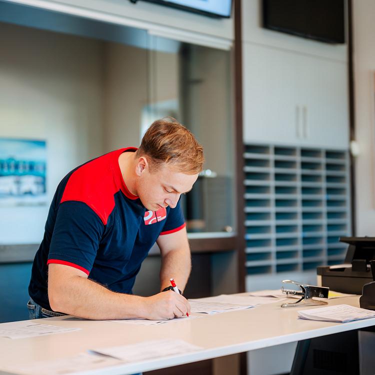 3396 lilian fotografie van dooren transport hillegom fotoshoot 2025 09 19 bewerkt