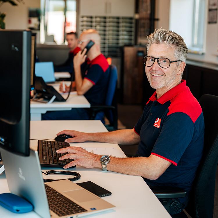 3278 lilian fotografie van dooren transport hillegom fotoshoot 2025 09 19 bewerkt